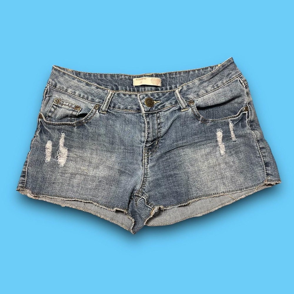 Y2K NoBo Cutoff Denim Shorts Size 11 32” Waist Summer Downtown Girl Mcbling